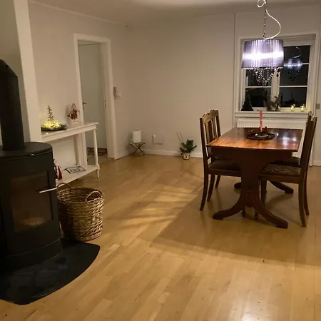 Jul I Skovhuset Hébergement de vacances