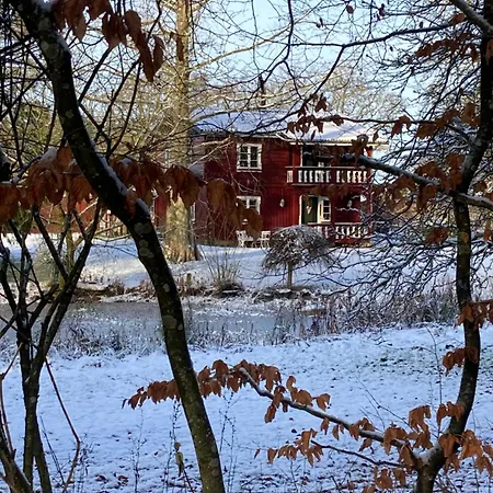 Jul I Skovhuset *